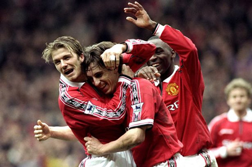 转会市场中 转会市场中